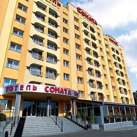 Sonata Hotel & Restaurant "Готель Соната" Lviv Ngoại thất bức ảnh